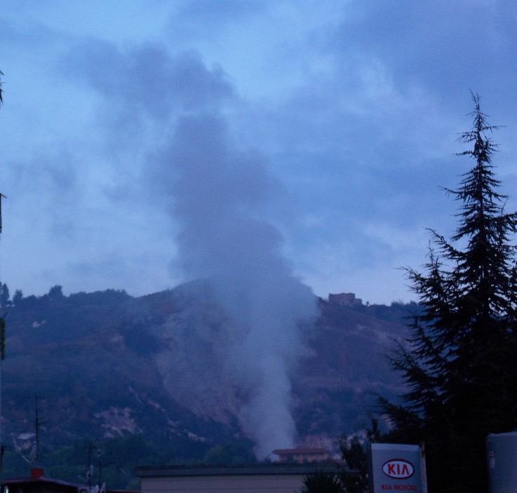 fumarole via Pisciarelli