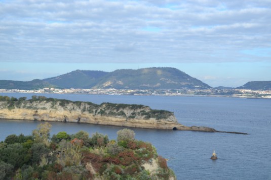 Punta Pennata, Monte Gauro 